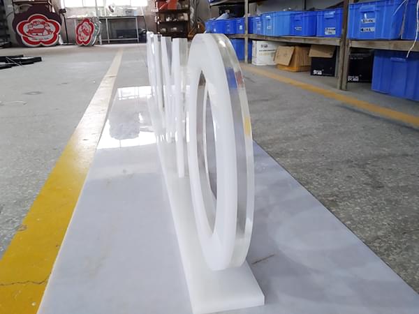 落地亞克力雙面立體不發光字