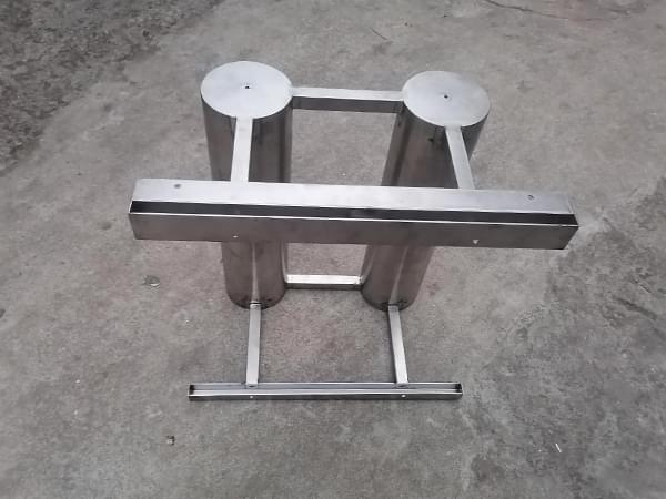 室內個性不銹鋼亞克力金屬桌椅定制組合