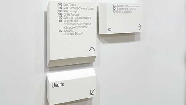 企業(yè)導(dǎo)向標(biāo)識系統(tǒng)-廣州卓盛標(biāo)識