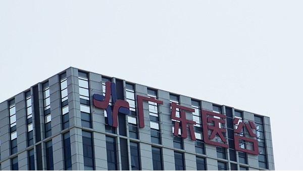 樓體大型發光字戶外宣傳效益-廣州卓盛標識