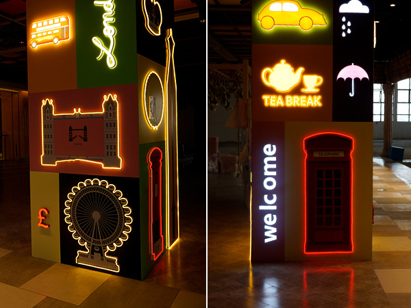 商場金屬背板裝飾柱發光字